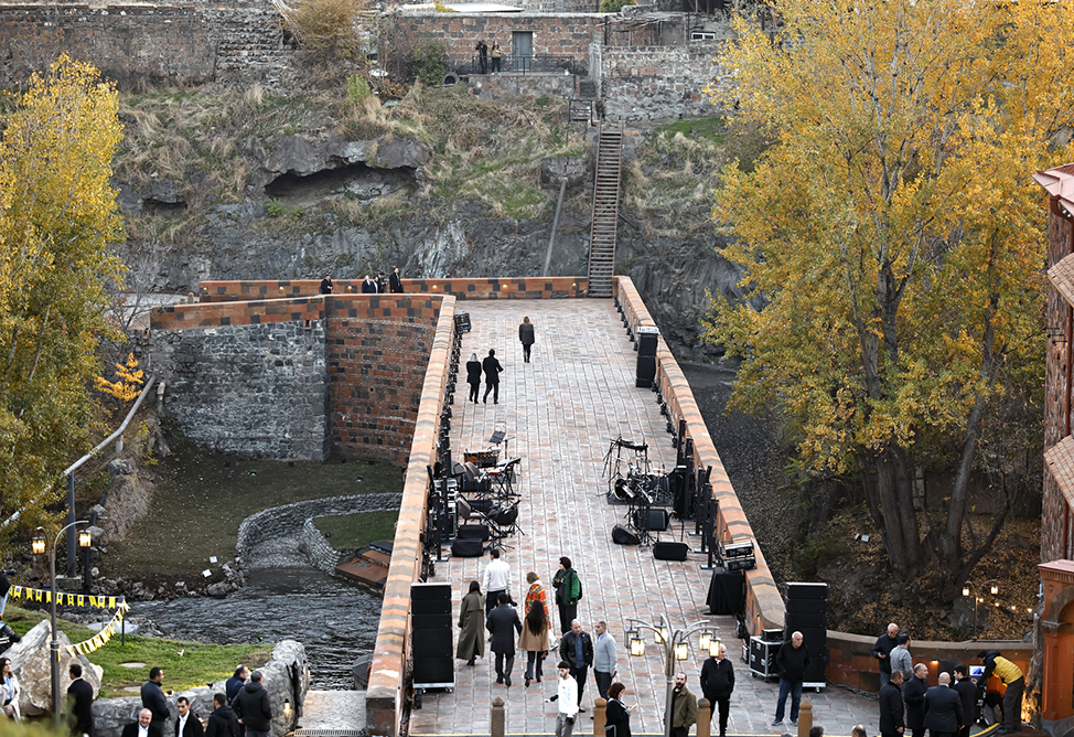 Красный мост Красный мост