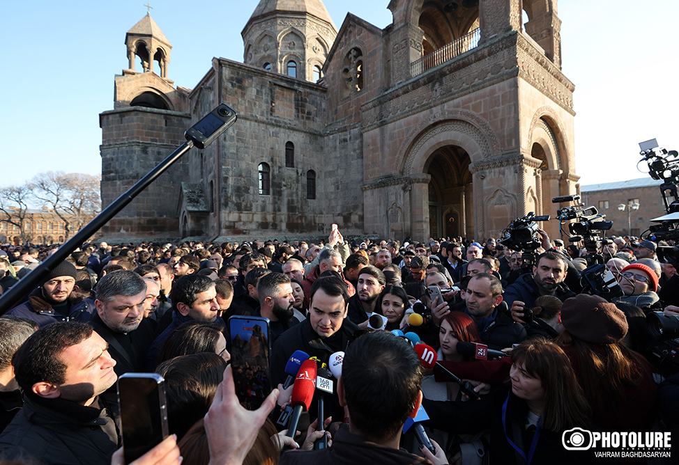 Литургия в Эчмиадзине-2