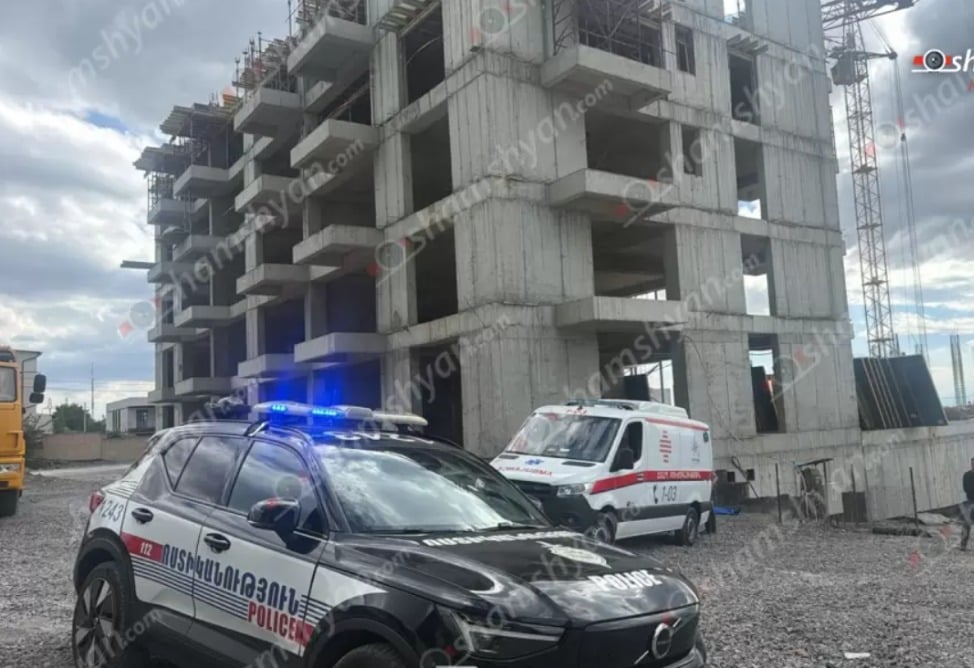 Ողբերգություն՝ Երևանում կառուցվող բազմաբնակարանային շենքում․ աշխատակիցը 4-րդ հարկից վայր է ընկել ու մահացել