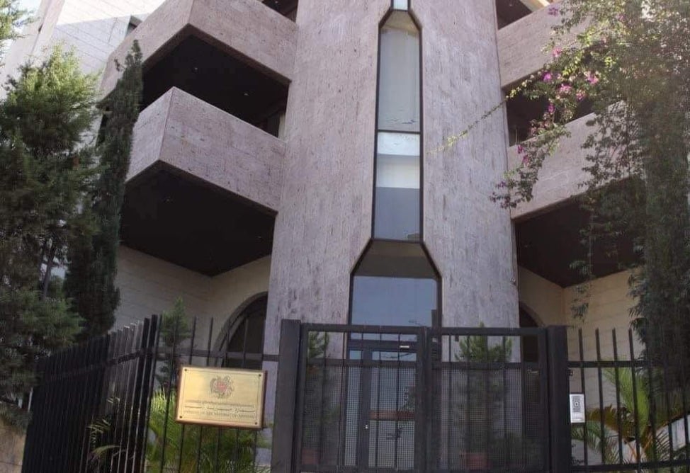 Посольство Армении в Ливане работает в чрезвычайном режиме, действуют рейсы Ереван-Бейрут