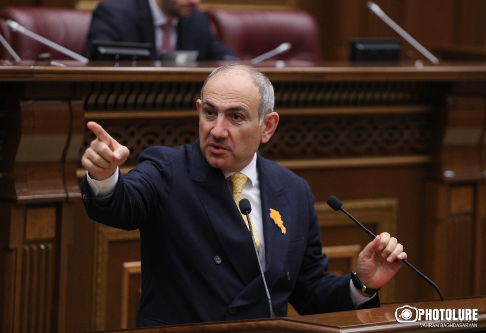 Пашинян обвинил "гражданина 60 стран" в провокациях против Армении и России