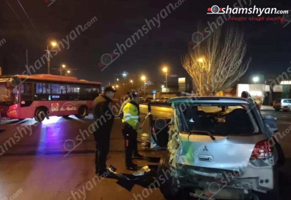 Երևանում ուղևորատար ավտոբուս է վթարվել․ կան տուժածներ