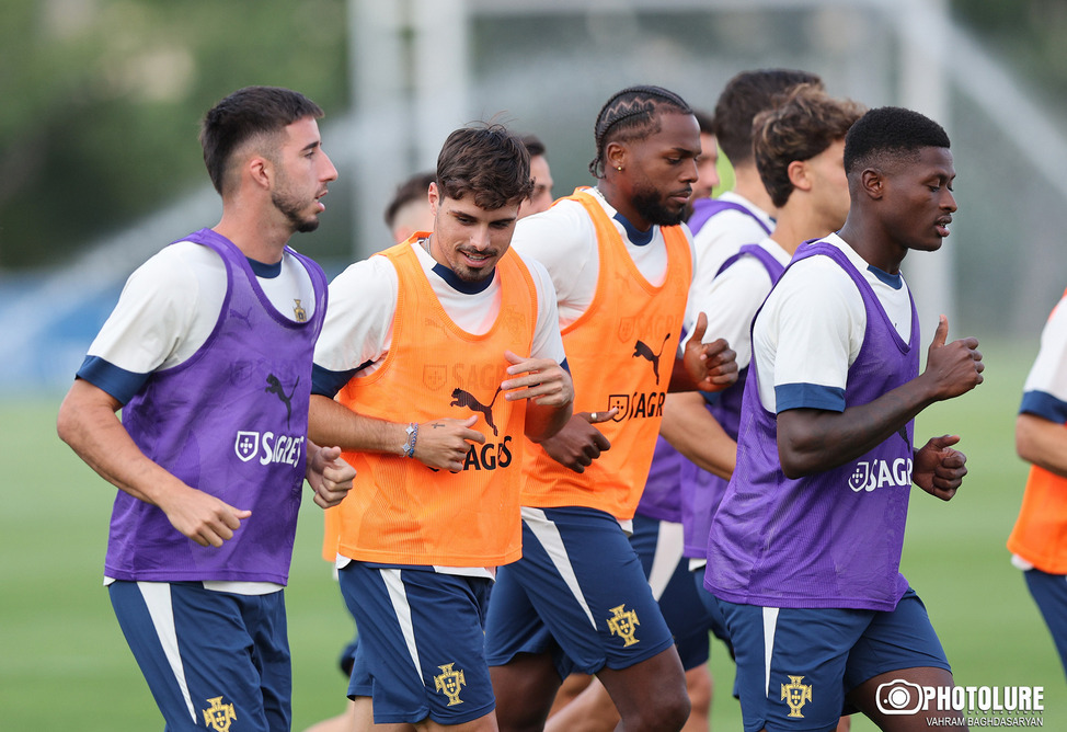 Португалия футбольная сборная 