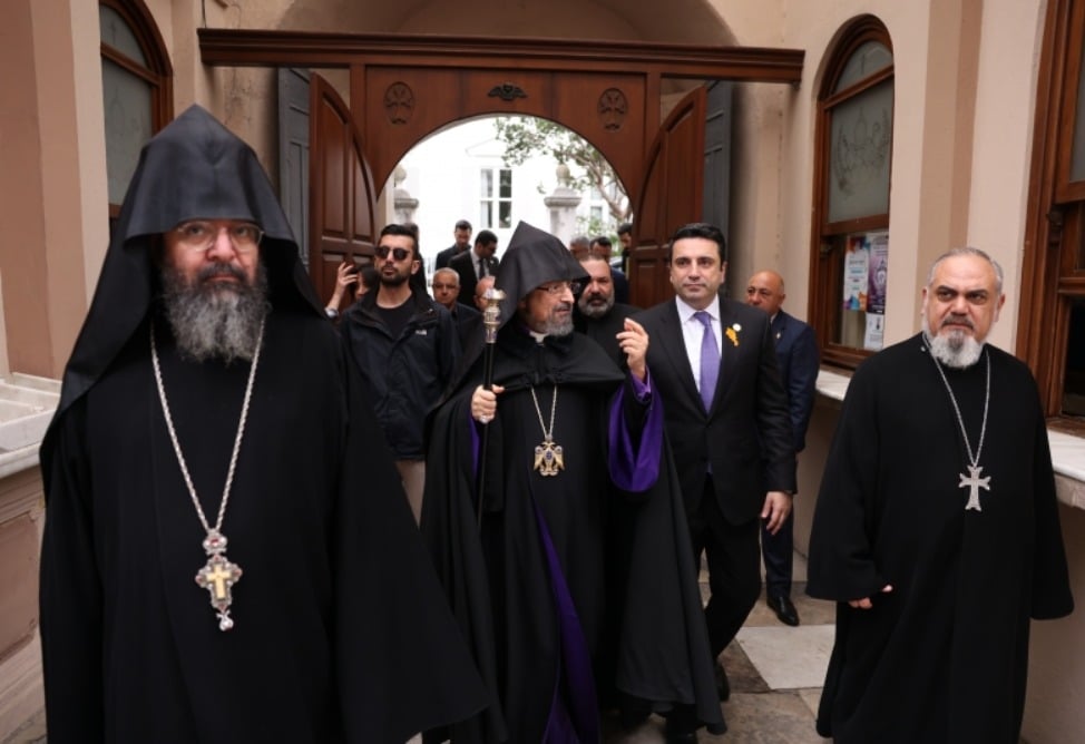 Ալեն Սիմոնյանն այցելել է Թուրքիայի (Կ. Պոլսի) Հայոց Պատրիարքություն