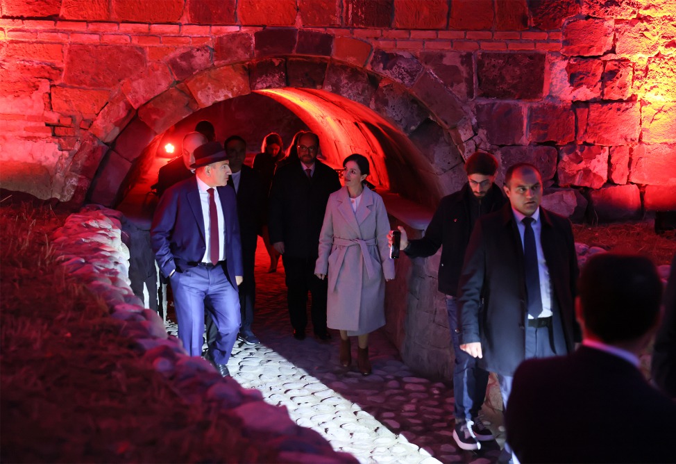 Красный мост