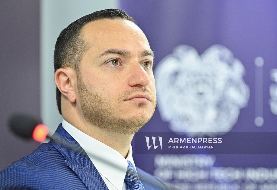 Նախարարը պարզաբանել է, թե ինչու Հայաստանը չի բացահայտում հայկական արտադրության զենքի արտահանման մանրամասները