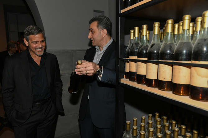 Джордж Клуни на Ереванском коньячном заводе, ЕКЗ