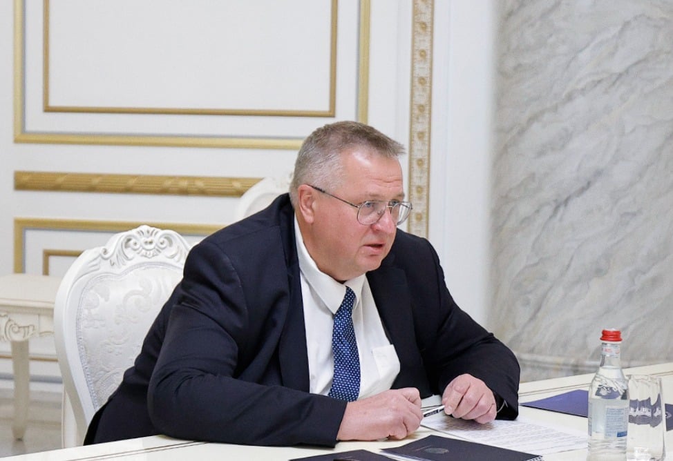 Вице-премьер России считает, что Запад «профессионально искушает» Армению Вице-премьер России считает, что Запад «профессионально искушает» Армению