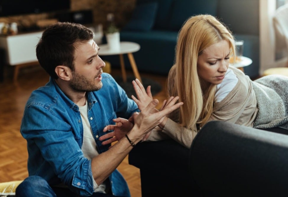 злость, спор