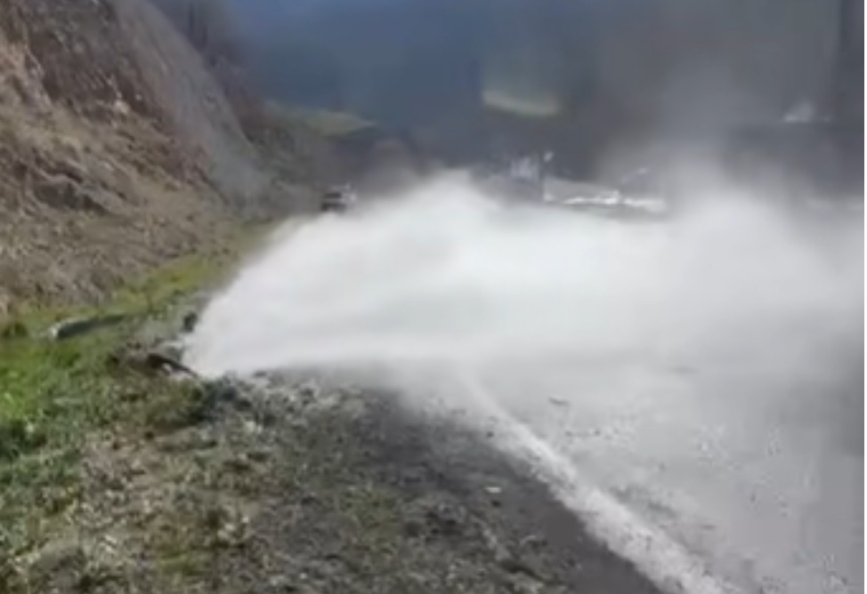 Մայրուղային ջրատարի խոշոր վթար է․ Վանաձորն ու հարակից 12 գյուղերը 24 ժամով կջրազրկվեն (ՎԻԴԵՈ)