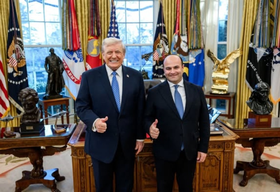 ԱՄՆ-ում ՀՀ դեսպան Նարեկ Մկրտչյանը Սպիտակ տանը հանդիպել է ԱՄՆ նախագահ Դոնալդ Թրամփին ԱՄՆ-ում ՀՀ դեսպան Նարեկ Մկրտչյանը Սպիտակ տանը հանդիպել է ԱՄՆ նախագահ Դոնալդ Թրամփին