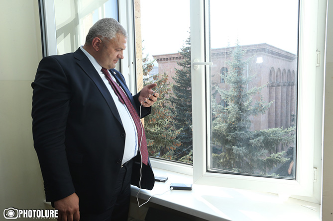 Суд признал виновным экс-мэра Ванадзора и приговорил к лишению свободы Суд признал виновным экс-мэра Ванадзора и приговорил к лишению свободы
