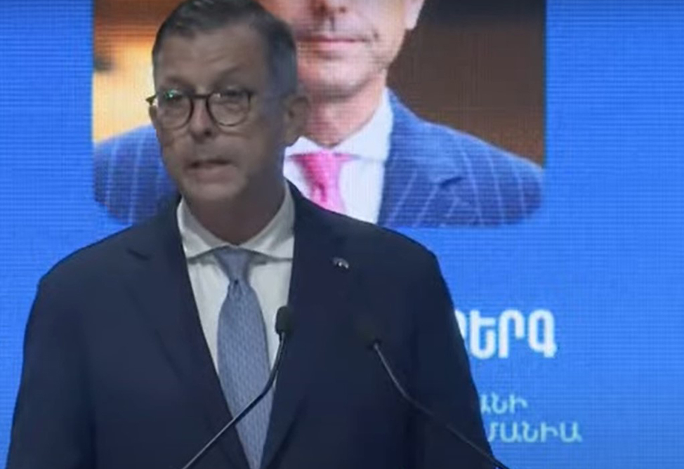 Права человека, сохранение культуры, языка и религии были грубо нарушены в Арцахе – экс-депутат Европарламента 
