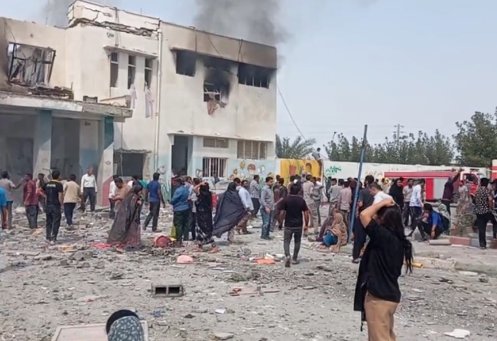 Более 140 учениц школы для девочек погибли на юге Ирана - глава МИД