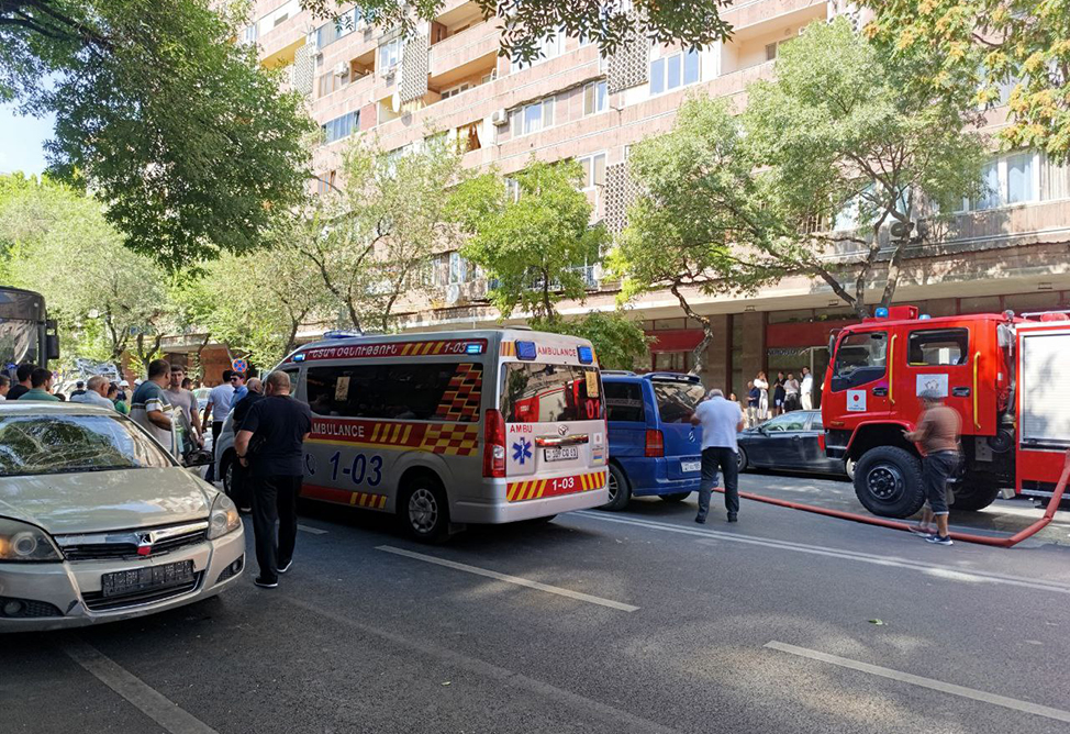 взрыв, машина, Амиряна