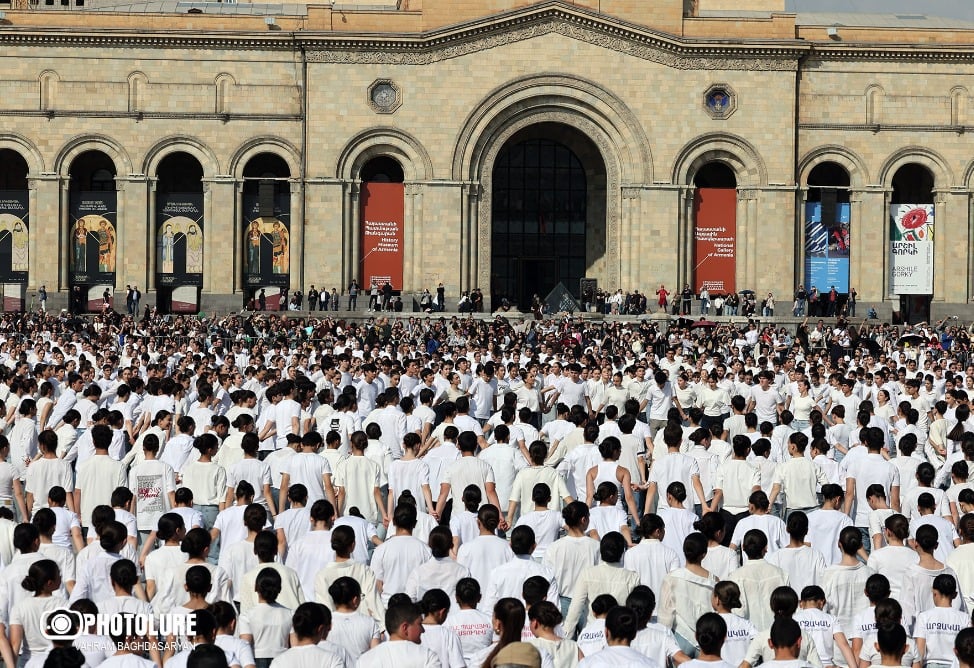 Ереван отмечает Международный день танца-5