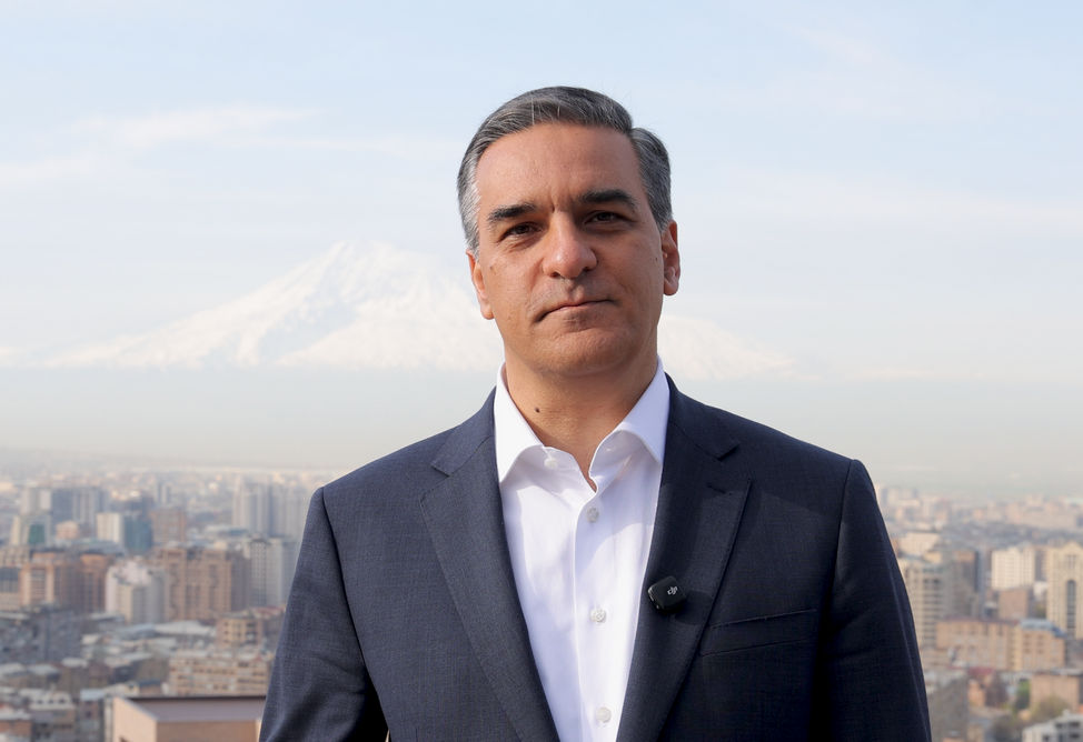 Арман Татоян возглавил избирательный список партии «Крылья единства» 