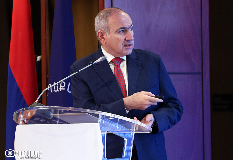 Армения готова пропустить грузовики в Азербайджан по маршруту Маргара–Корнидзор – Пашинян