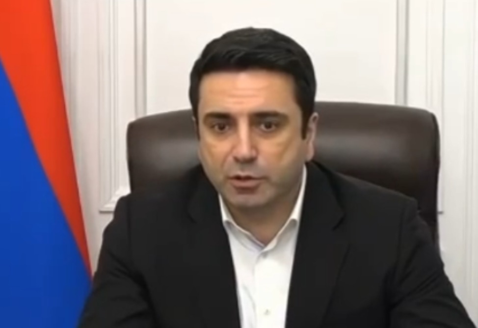 Ереван будет строить отношения с Москвой, исходя от собственных интересов - Ален Симонян 