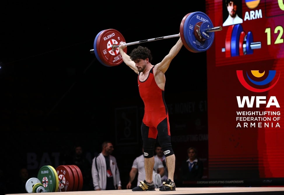 Գառնիկ Չոլաքյանը` ծանրամարտի Եվրոպայի առաջնության փոխչեմպիոն