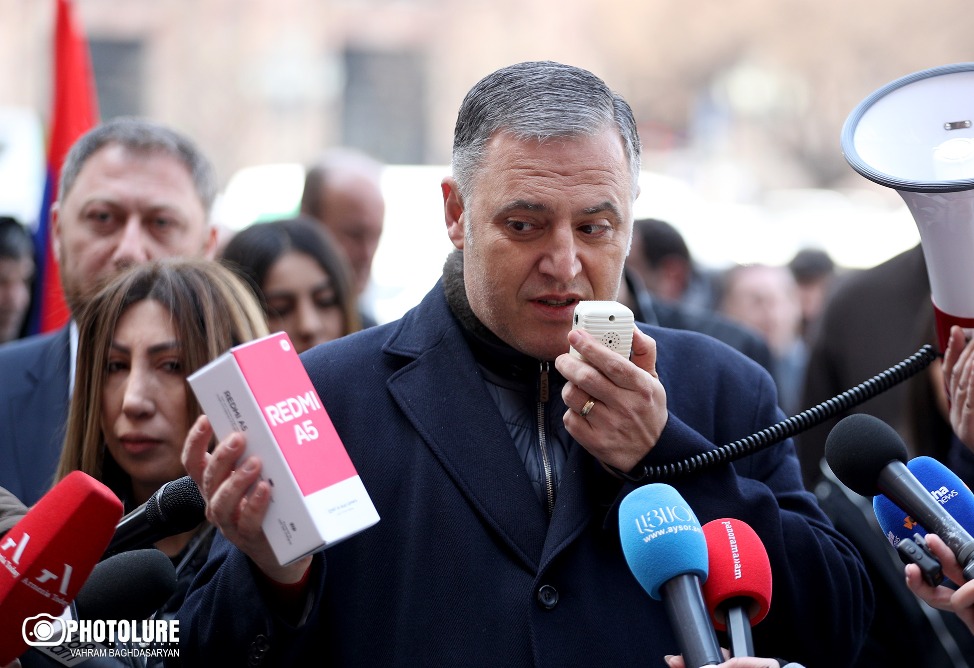 акция протеста Самвел Карапетян