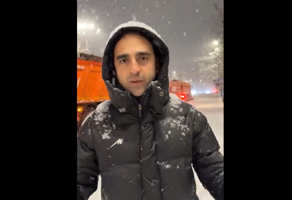 Авинян под снегопадом выступил с видеобращением к ереванцам (ВИДЕО) 