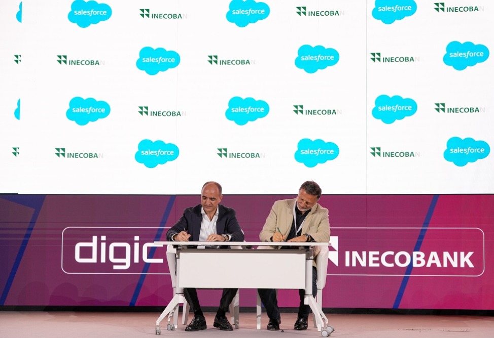 MyCollages (28).jpg MyCollages (28).jpg