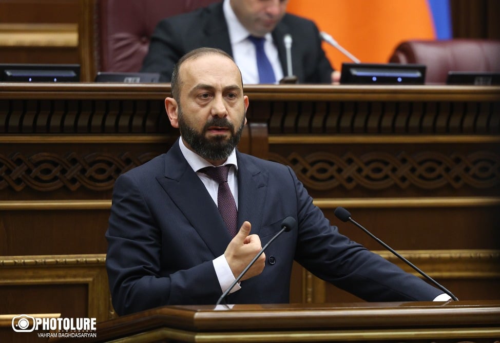 Мирзоян: процесс нормализации отношений Армении с Азербайджаном и Турцией – не трехсторонний, но связь есть