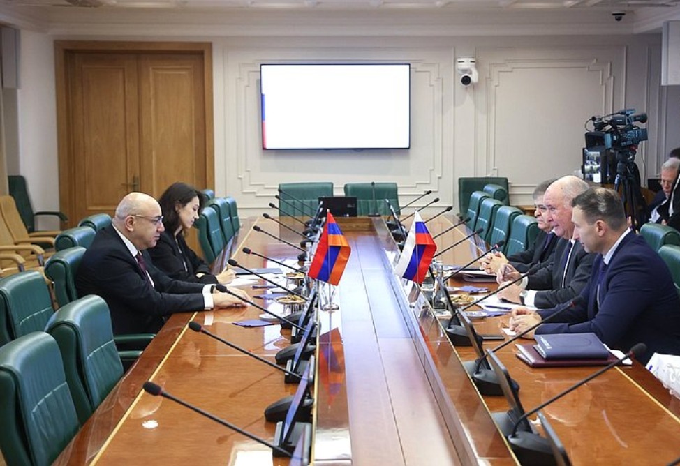Глава Комитета Совфеда и посол Армении в РФ намерены способствовать развитию российско-армянских отношений