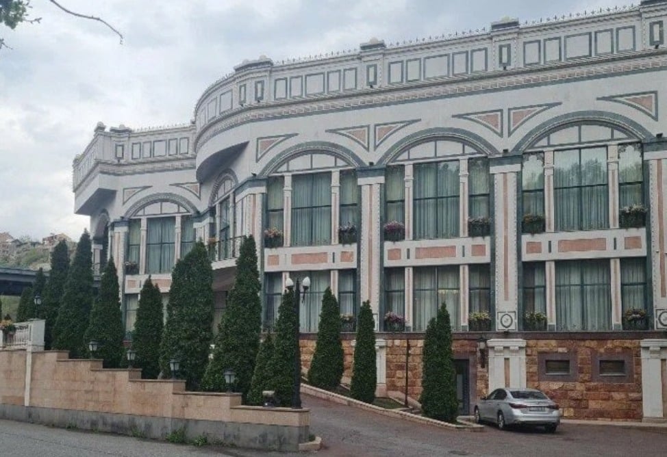 «Գոլդեն Ֆլորենսի»–ի գործունեությունը կասեցվել է (ՖՈՏՈ)