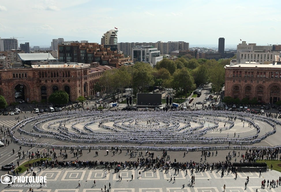 Ереван отмечает Международный день танца