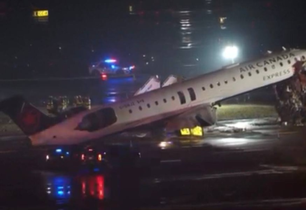 Արտակարգ պատահար՝ Նյու Յորքում. Air Canada-ի ինքնաթիռը LaGuardia օդանավակայանում բախվել է հրշեջ մեքենային. կան ծանր վիրավորներ (ՎԻԴԵՈ)