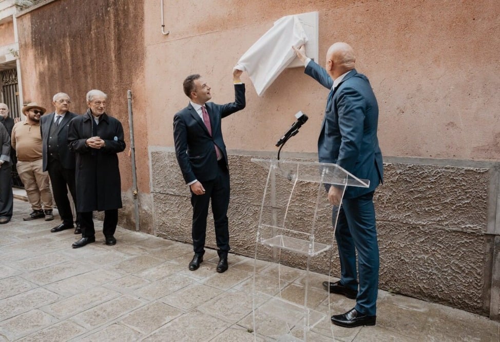 Аветик Исаакян, Венеция