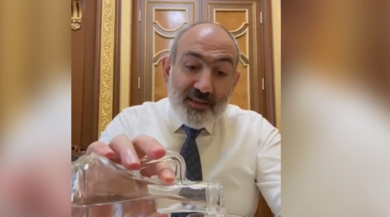 Փաշինյանը ջրի օրինակով բացատրեց, որ ինքնիշխանության կարևորագույն ատրիբուտն իրավունքների և պարտականությունների ինքնուրույն որոշումն է