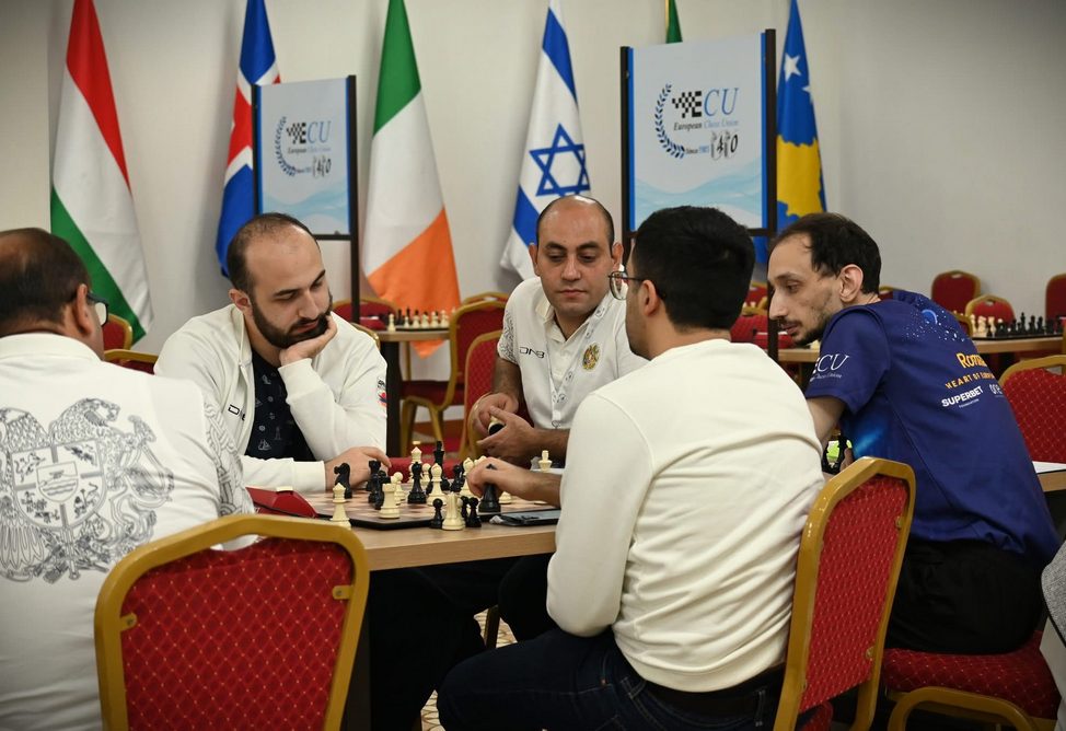 Обе шахматные сборные Армении стартовали с побед на командном ЧЕ-2025 в Батуми (ФОТО) 