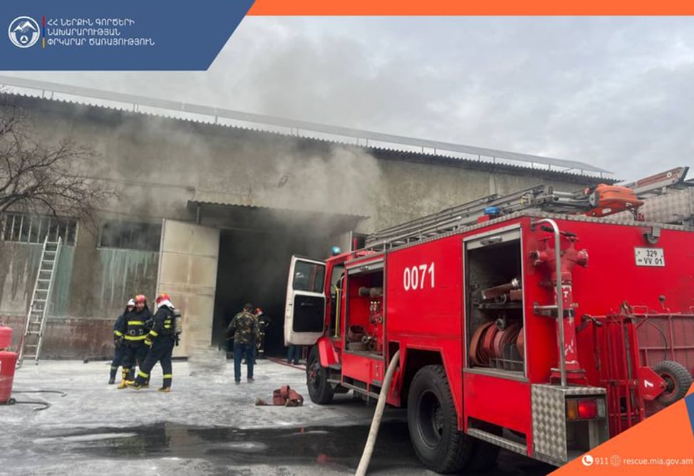 Երևանի դեղատներից մեկի պահեստում հրդեհ է բռնկվել․ դեպքի վայրում է 6 մարտական հաշվարկ