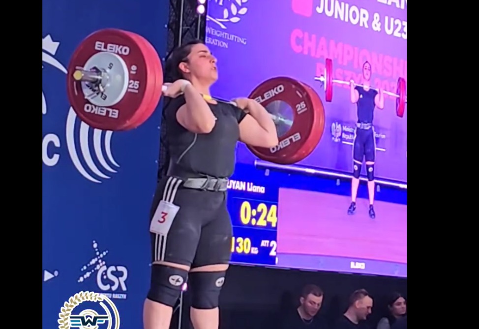 Лиана Гюрджян завоевала "золото" на молодежном ЧЕ по тяжелой атлетике (ВИДЕО)
