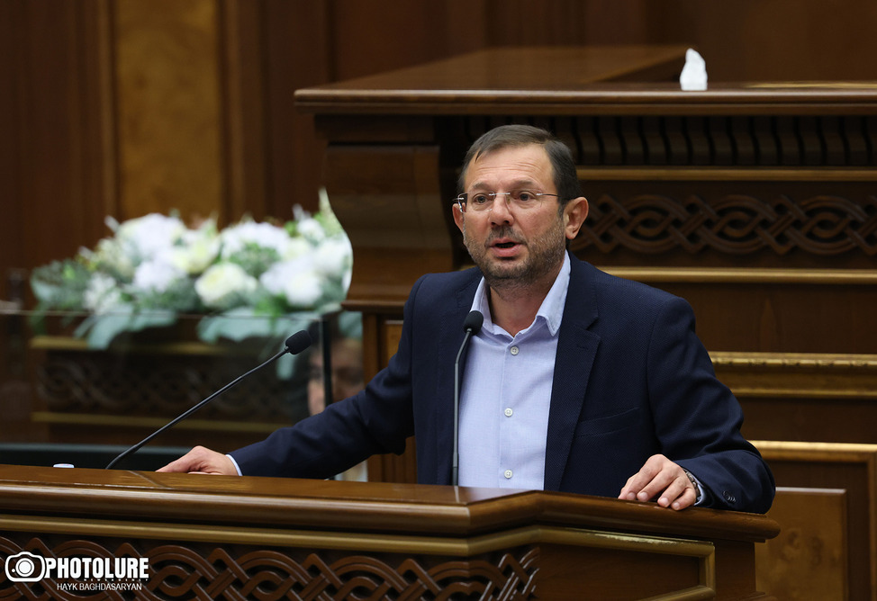 Гегам Манукян: о требовании к Турции признать Геноцид, политике забвения властей Армении и продолжении борьбы армянского народа Гегам Манукян: о требовании к Турции признать Геноцид, политике забвения властей Армении и продолжении борьбы армянского народа