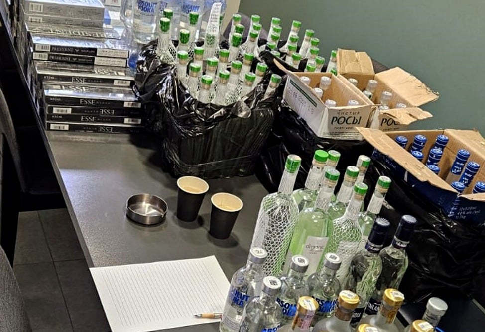 ՊԵԿ-ը բացահայտել է կեղծ ալկոհոլի և ծխախոտի ստվերային շրջանառության դեպքեր (ՎԻԴԵՈ)  