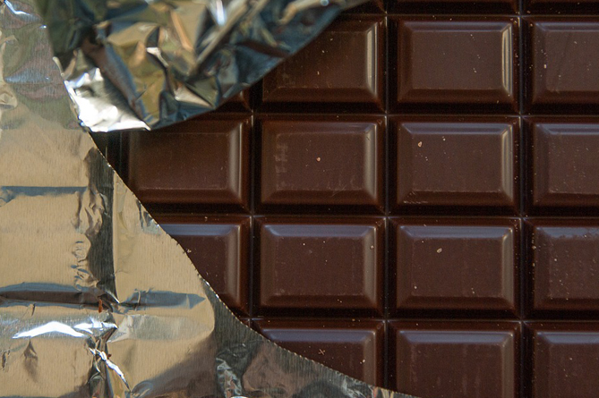 шоколадная плитка шоколад конферы десерть сладости - Copy.jpg