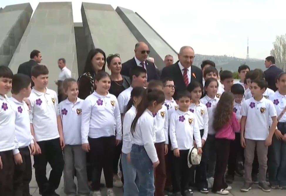 Փաշինյանը ծանոթացել է Ծիծեռնակաբերդի հուշահամալիրի վերանորոգման ընթացքին (ՎԻԴԵՈ)