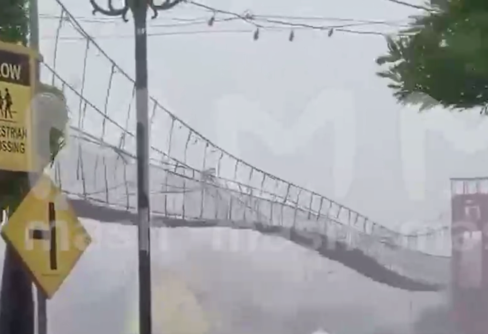 Ֆիլիպիններում առնվազն 900,000 մարդ է տարհանվել «Ֆունգ Վոնգ» թայֆունի պատճառով (ՎԻԴԵՈ)