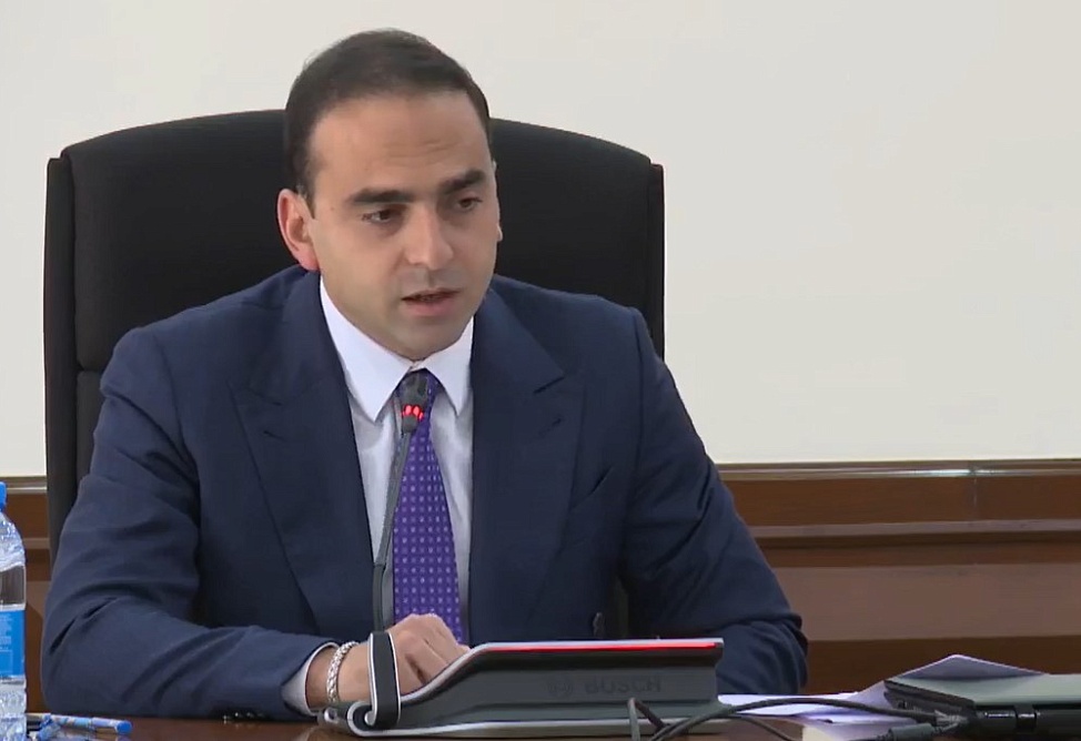 Ավինյանը հանձնարարեց անցնել կոնկրետ միջոցների՝ կանխելով տրանսպորտում չվճարման դեպքերը Ավինյանը հանձնարարեց անցնել կոնկրետ միջոցների՝ կանխելով տրանսպորտում չվճարման դեպքերը